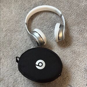 Beats by Dre White and Silver Headphones